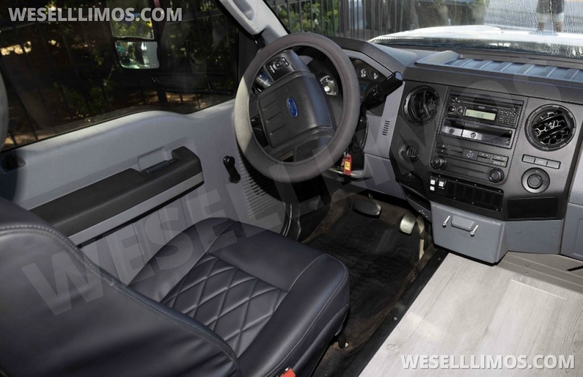 Photo of Limousine for sale: 2017 Ford F450 diesel