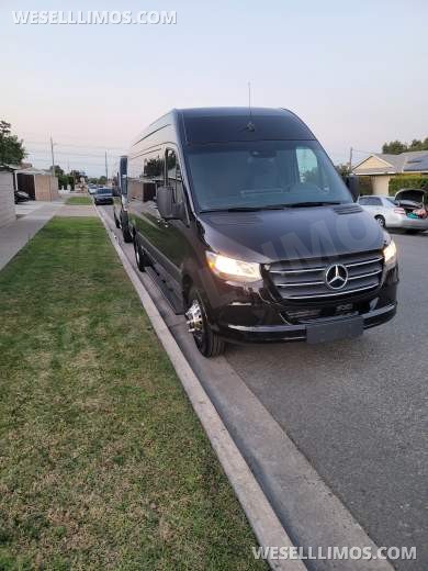 2022 Global  Mercedes-Benz Sprinter  Sprinter