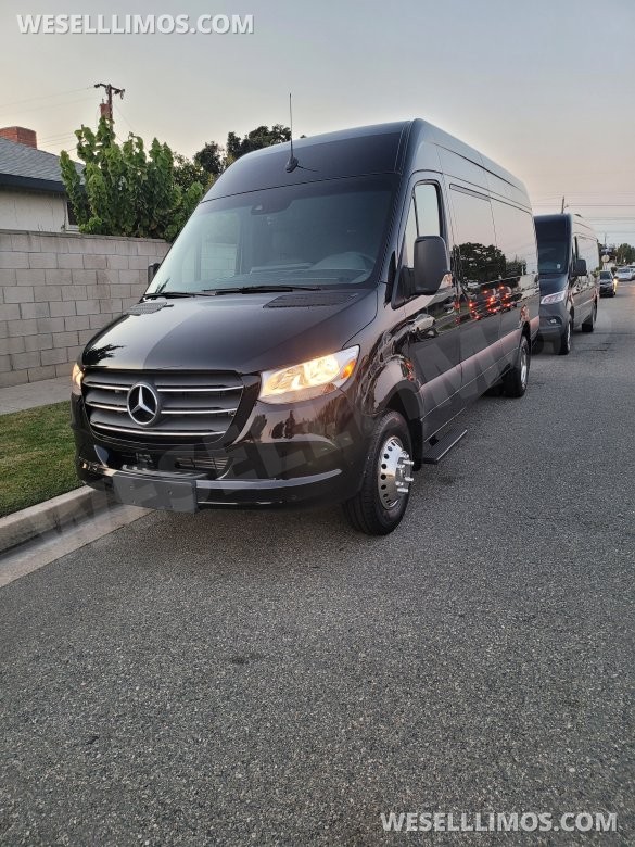 2022 Global  Mercedes-Benz Sprinter  Sprinter