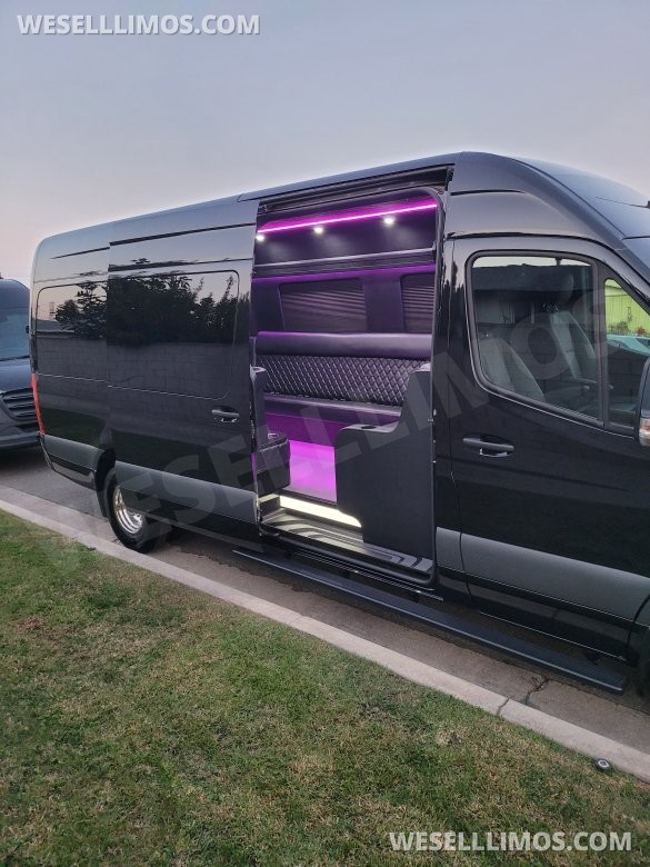 2022 Global  Mercedes-Benz Sprinter  Sprinter