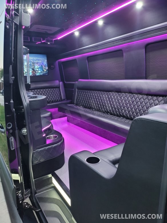 2022 Global  Mercedes-Benz Sprinter  Sprinter