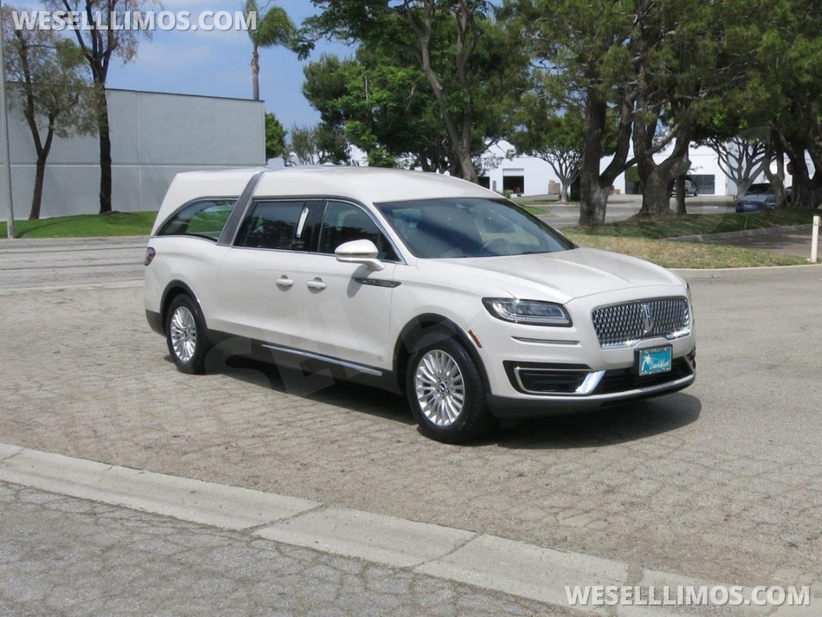 Funeral for sale: 2020 Lincoln Nautilus Grand Legacy Limited by MK Coach