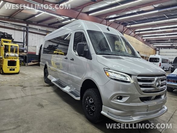 Brand New Global Motor Coach Mercedes Sprinter Limo 14 PAX