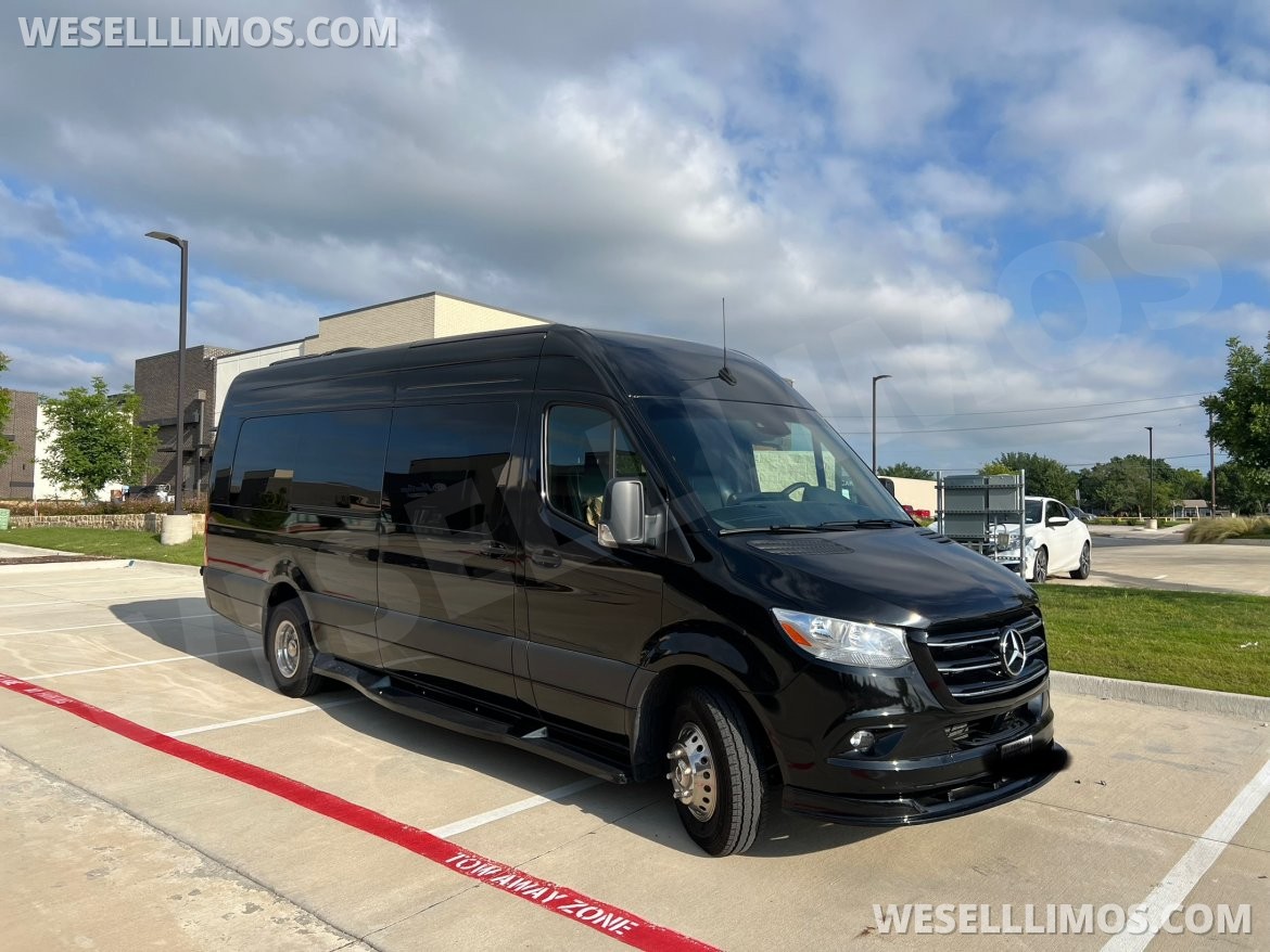 Limo Bus for sale: 2024 Mercedes-Benz Sprinter 3500 by Platinum Big Toys