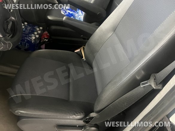 2013 Mercedes-Benz Sprinter 3500 Royale Limousine Van Sprinter