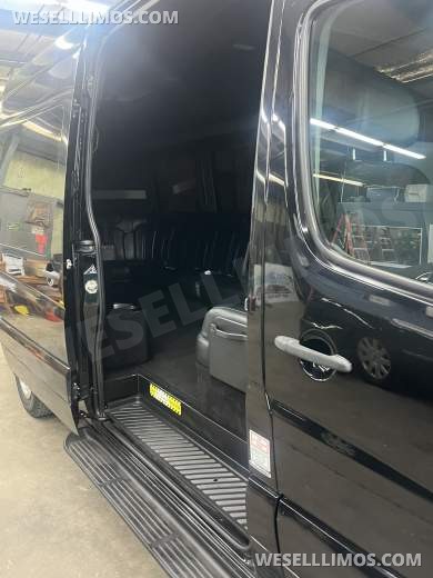2013 Mercedes-Benz Sprinter 3500 Royale Limousine Van Sprinter