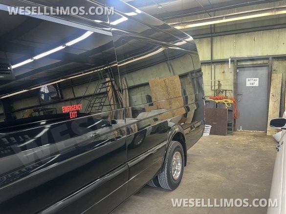 2013 Mercedes-Benz Sprinter 3500 Royale Limousine Van Sprinter