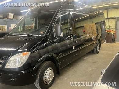 2013 Mercedes-Benz Sprinter 3500 Royale Limousine Van Sprinter