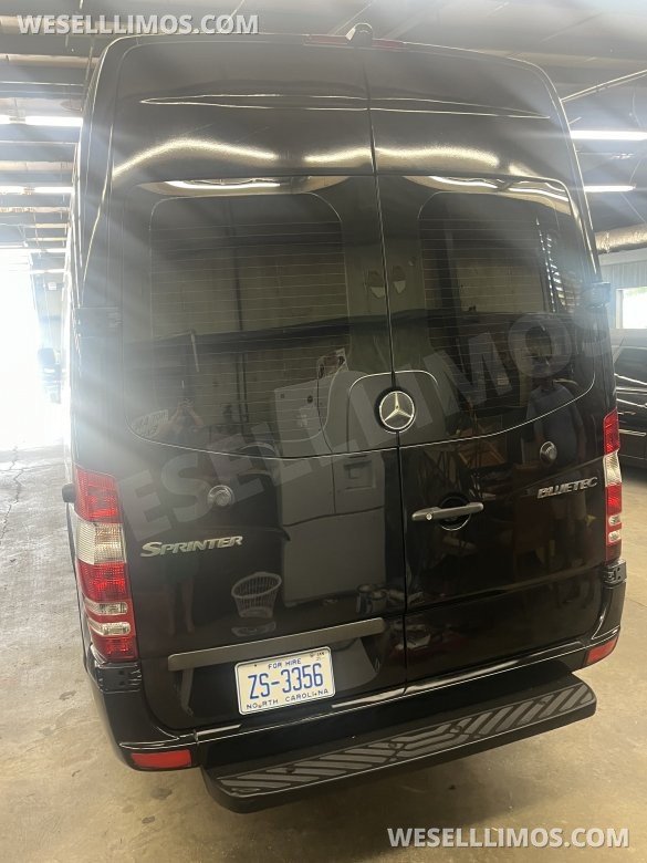 2013 Mercedes-Benz Sprinter 3500 Royale Limousine Van Sprinter