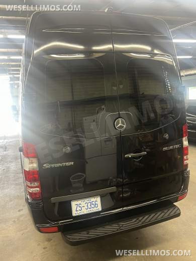 2013 Mercedes-Benz Sprinter 3500 Royale Limousine Van Sprinter