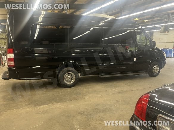 2013 Mercedes-Benz Sprinter 3500 Royale Limousine Van Sprinter
