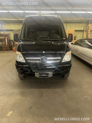 2013 Mercedes-Benz Sprinter 3500 Royale Limousine Van Sprinter