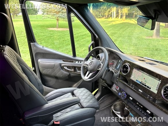 2025 15 Passenger Limousine AMG Sport Trim Auto Elite Mercedes-Benz Sprinter