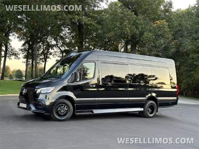 2025 15 Passenger Limousine AMG Sport Trim Auto Elite Mercedes-Benz Sprinter