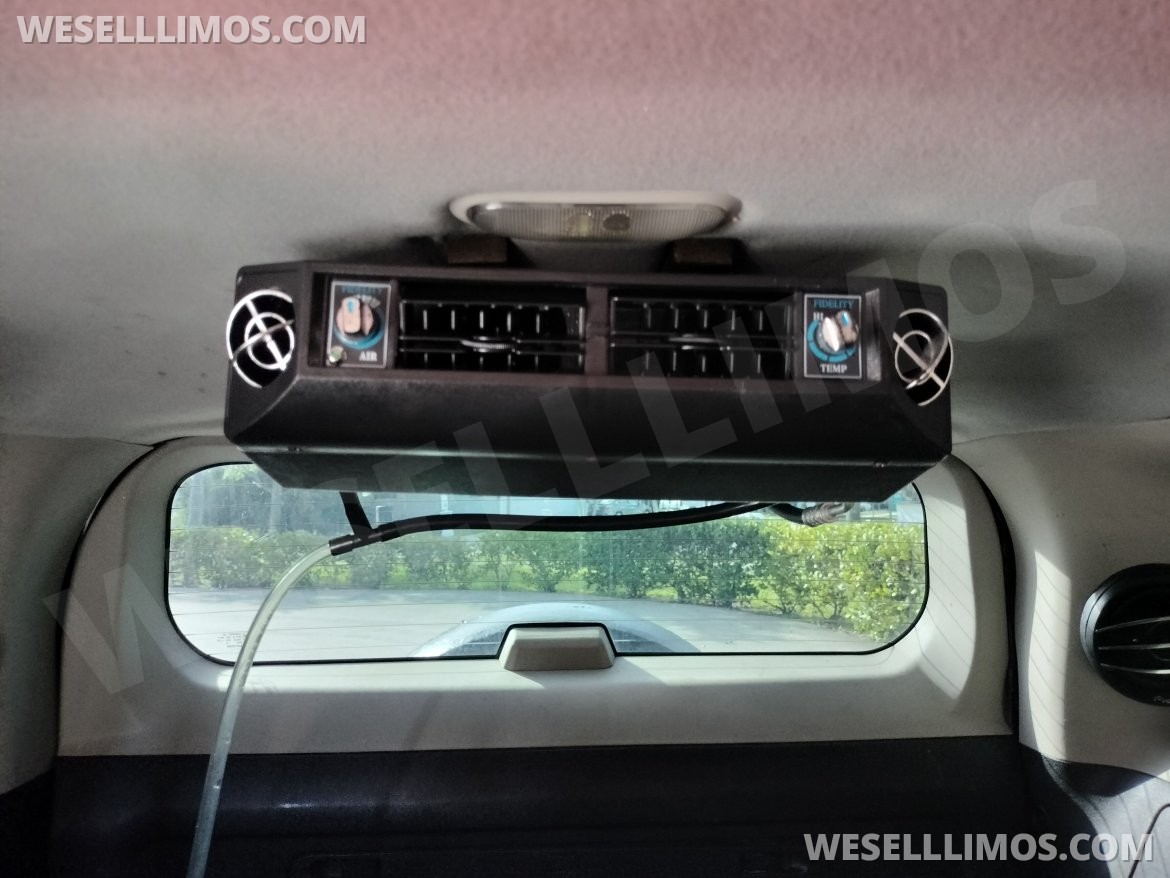 SUV Stretch for Sale in Hollywood, FL - Photo 9
