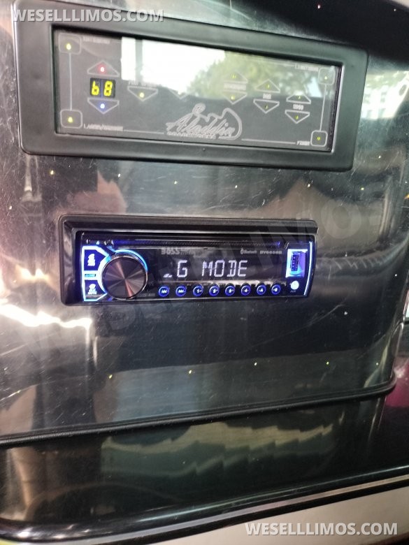 2006 Hummer H3 Limousine