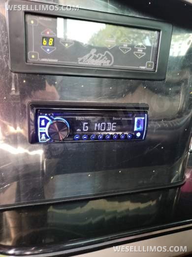 2006 Hummer H3 Limousine