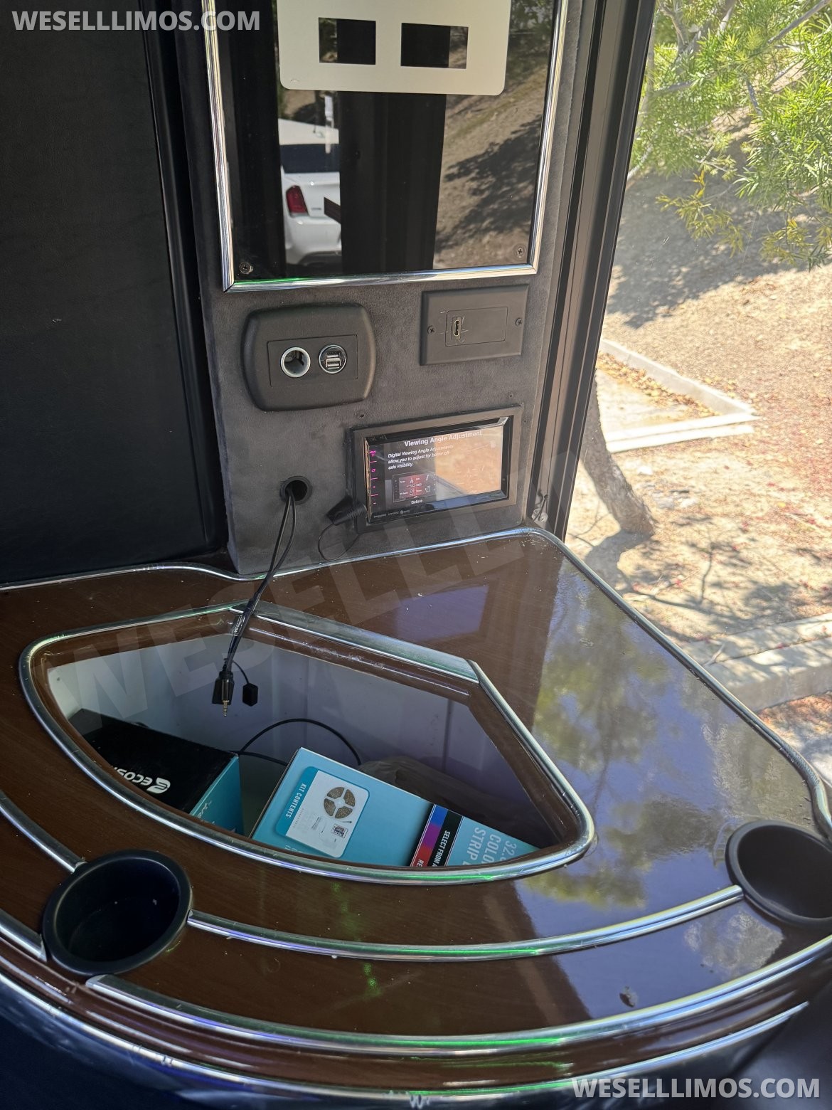 Photo of Limo Bus for sale: 2014 International navistar diesel 40&quot; by Specialty Vehicles Group