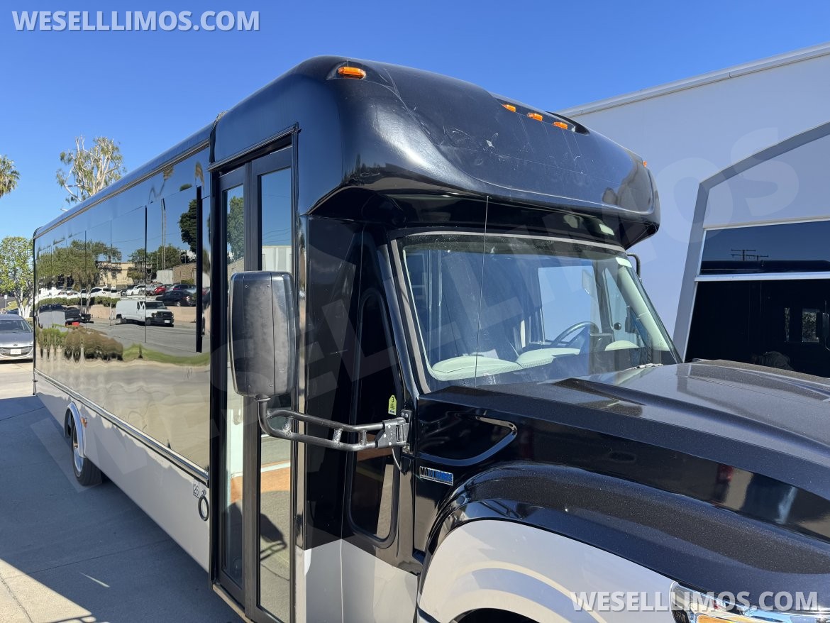 Photo of Limo Bus for sale: 2014 International navistar diesel 40" by Specialty Vehicles Group