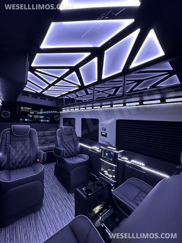 2025 Ceo/Jet style  Ford Transit