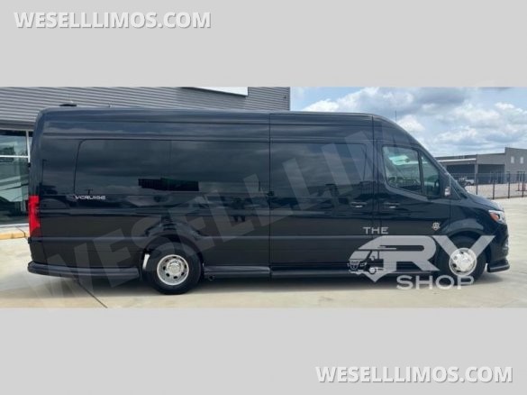 2025 OGV Luxury Coach Mercedes-Benz V-Cruise 10OB Sprinter