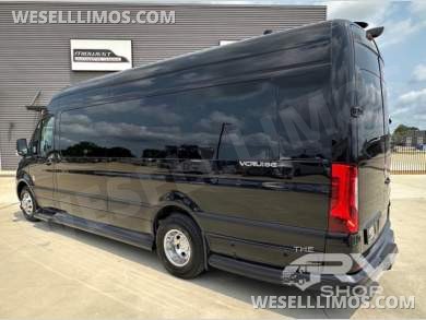 2025 OGV Luxury Coach Mercedes-Benz V-Cruise 10OB Sprinter