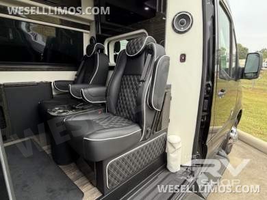 2025 OGV Luxury Coach Mercedes-Benz V-Cruise 10OB Sprinter