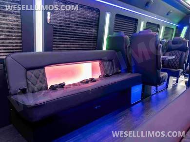 2025 LGE Coachworks Ford F-550 Executive Shuttle Bus