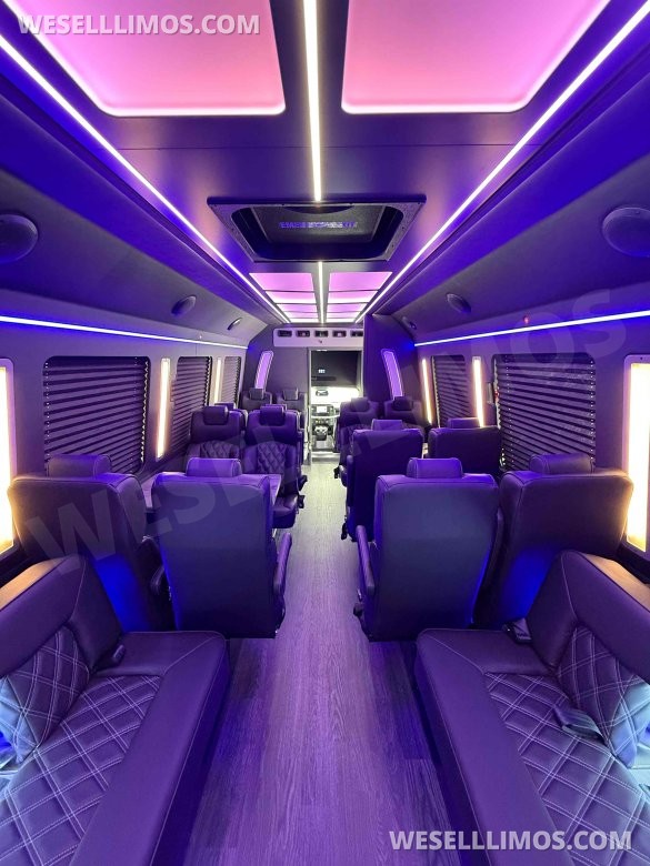 2025 LGE Coachworks Ford F-550 Executive Shuttle Bus