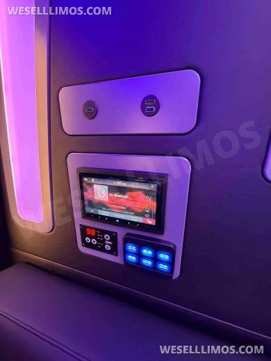 2025 LGE Coachworks Ford F-550 Executive Shuttle Bus