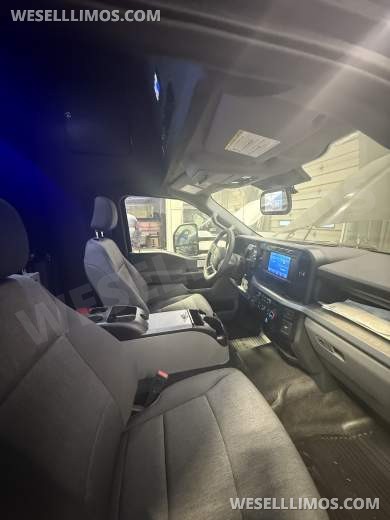 2025 LGE Coachworks Ford F-550 Executive Shuttle Bus