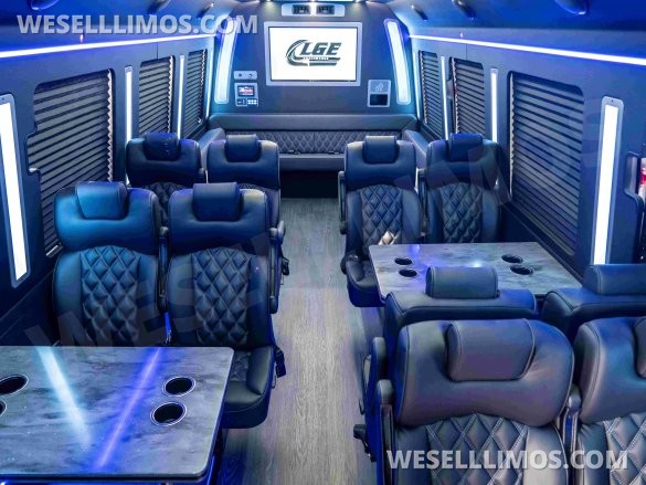 2025 LGE Coachworks Ford F-550 Executive Shuttle Bus