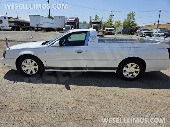 2000 Flower Car Cadillac Deville  Funeral