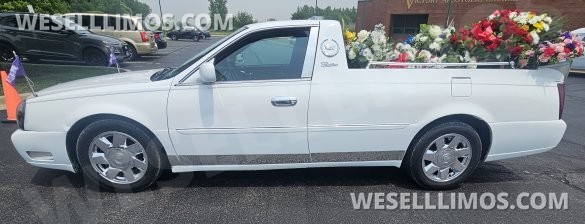 2000 Flower Car Cadillac Deville  Funeral