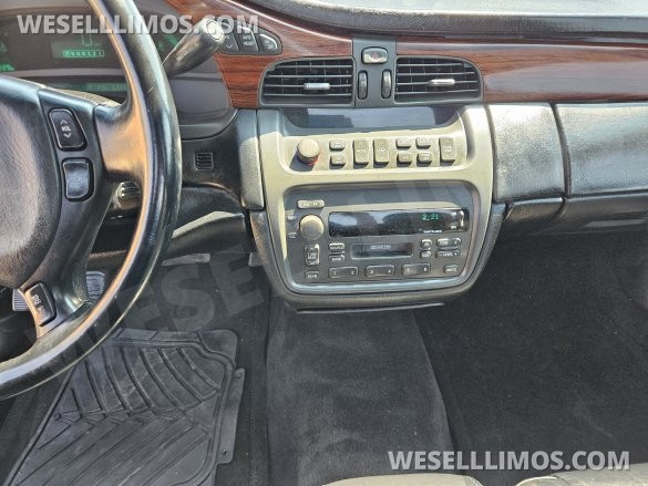 2000 Flower Car Cadillac Deville  Funeral