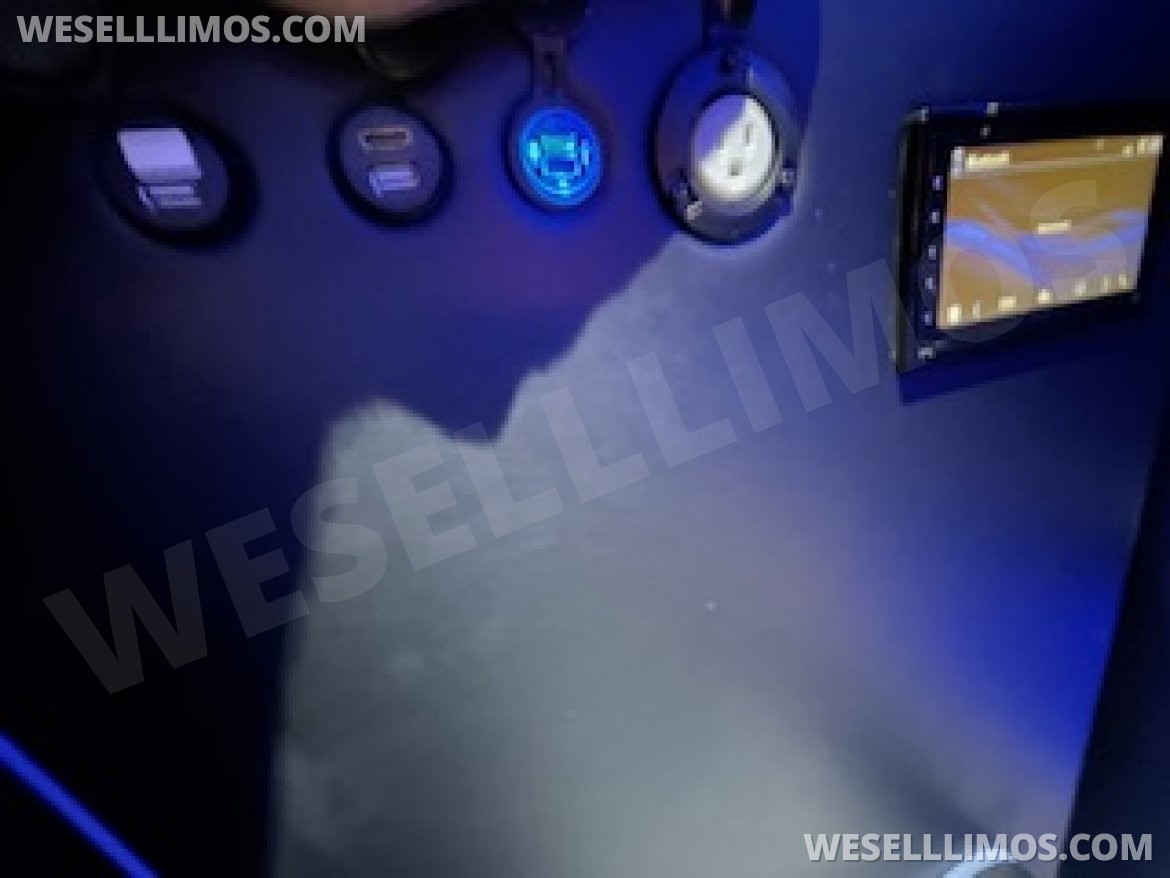 Photo of Limo Bus for sale: 2016 Ford E450 by Elite One Customs