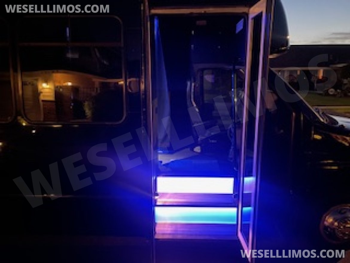 Photo of Limo Bus for sale: 2016 Ford E450 by Elite One Customs