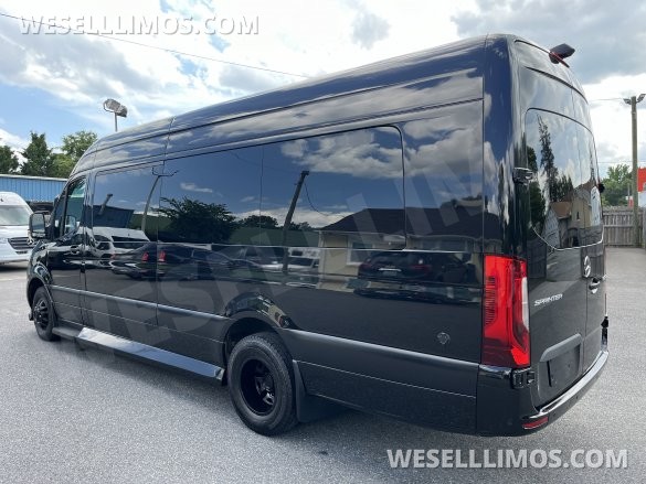 2021 LGE Mercedes-Benz Jet Sprinter Sprinter