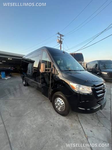 2022 Mercedes-Benz Sprinter 3500 170 By LA West