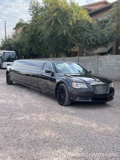 2013 Chrysler 300 Stretch Limousine Limousine