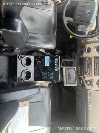 2017 Ford F650 Shuttle Bus