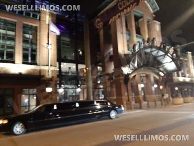 2011 Dabryan Lincoln Town car Limousine