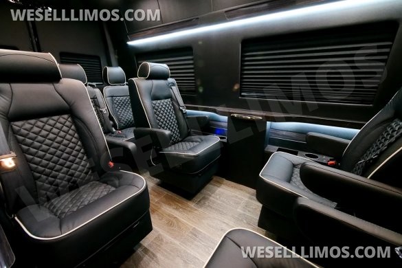 2025 Mercedes-Benz Sprinter 144" 2500 Sprinter for Sale in South Hackensack, NJ - Photo 2