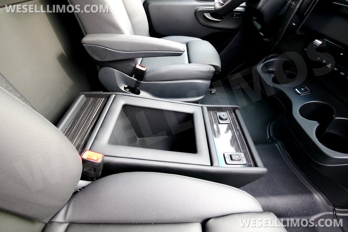 Photo of Sprinter for sale: 2025 Mercedes-Benz Sprinter 170" 3500 170" by HQ Custom Design Inc