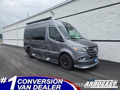 2023 Midwest Automotive Designs Mercedes-Benz Luxe Cruiser 8 Passenger - Rear Bathroom