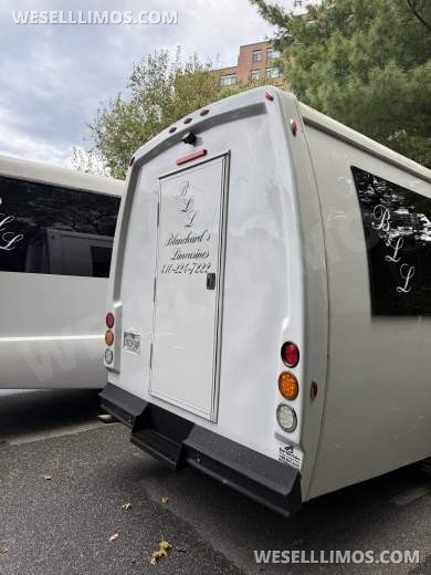 2018 Ford E450 Executive Shuttle