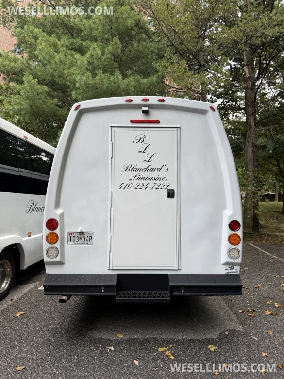 2018 Ford E450 Executive Shuttle