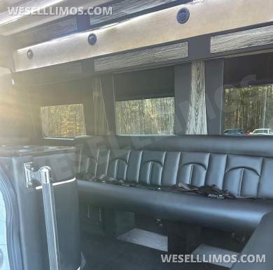 2020 Battisti Ford Transit Limo