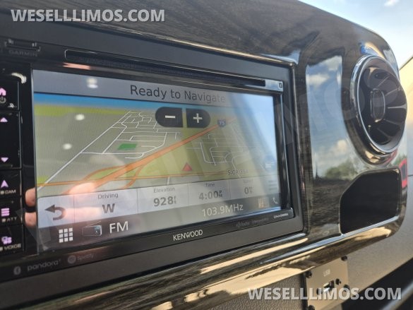 2019 Midwest Automotive Designs Mercedes-Benz Luxe Cruiser Luxury Sprinter