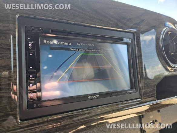 2019 Midwest Automotive Designs Mercedes-Benz Luxe Cruiser Luxury Sprinter